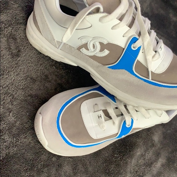 Chanel shoes - Picture 2 of 4